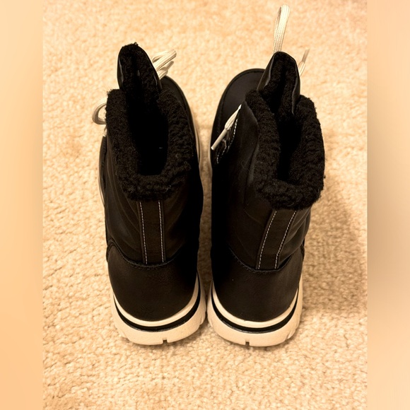 NIB Merona Women’s Marika Boots Size 7 - Picture 4 of 10